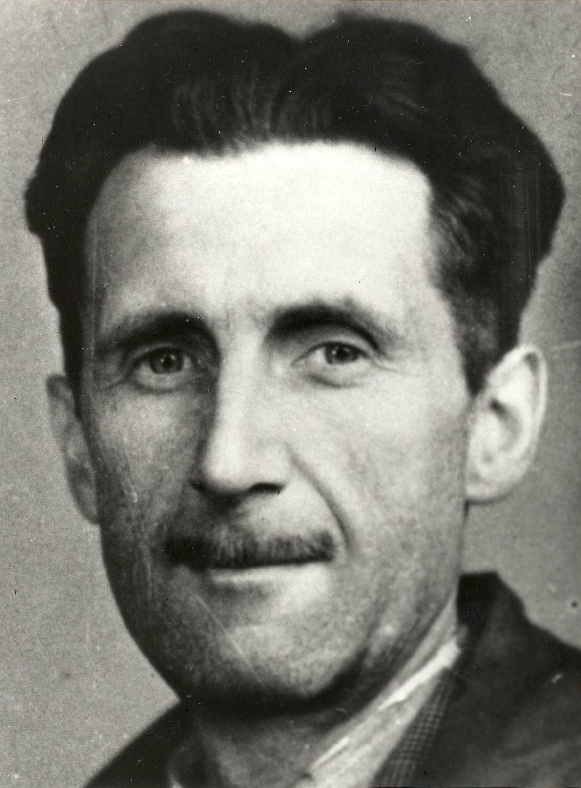 Black and white image of George Orwell